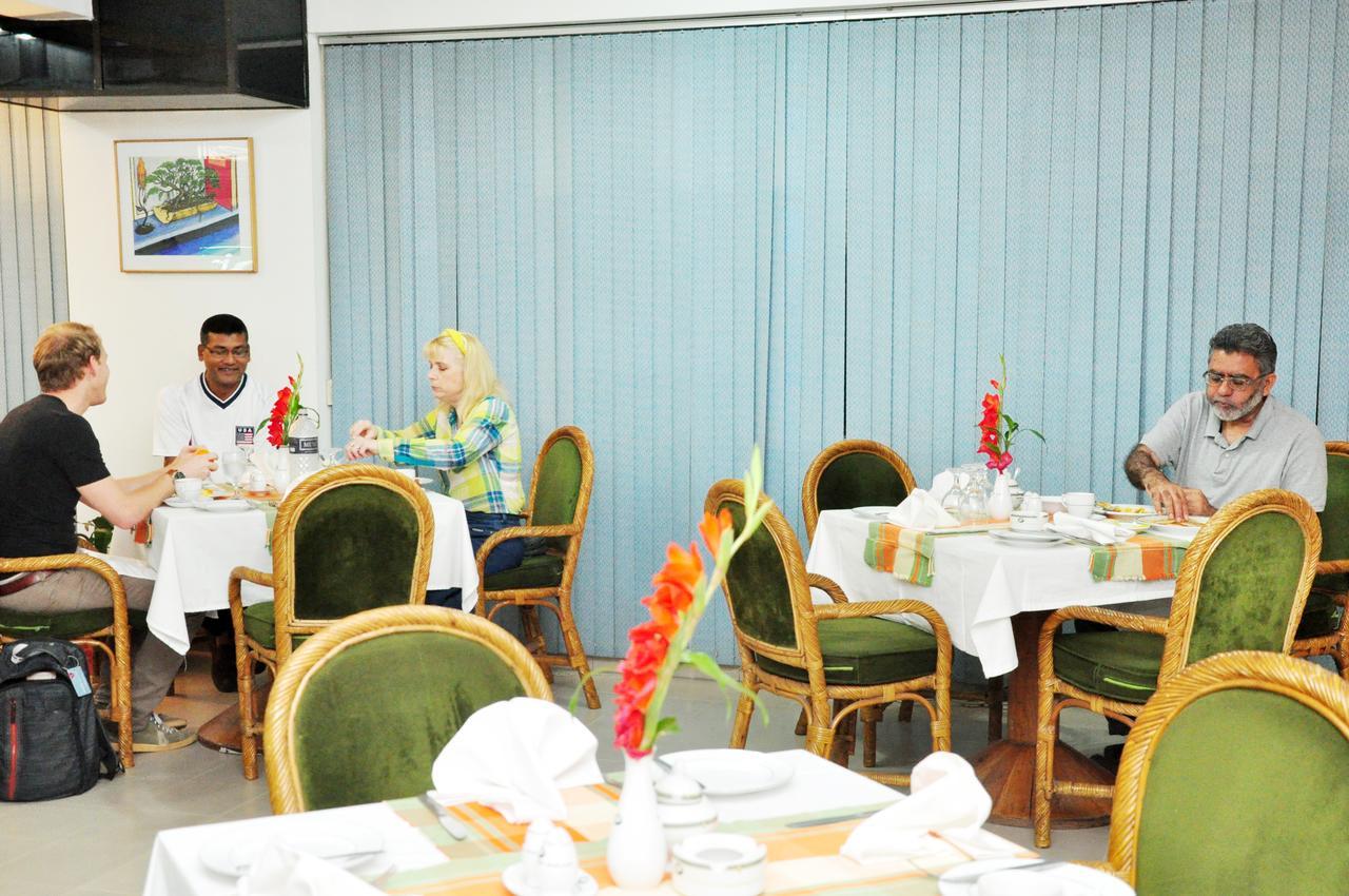 Asia Pacific Hotel Dakka Kültér fotó